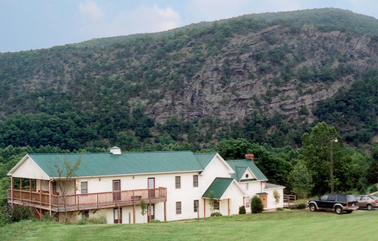 Cliff View Inn Covington Esterno foto
